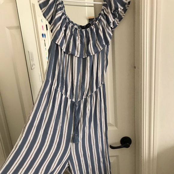 Cute striped romper - Picture 5 of 5